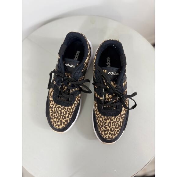 adidas leopard Trainers size 6.5 worn once - Picture 2 of 7